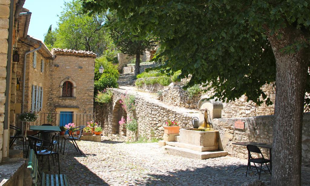 Chambres d'hôtes de l'Abbaye Montbrun-les-Bains Extérieur photo