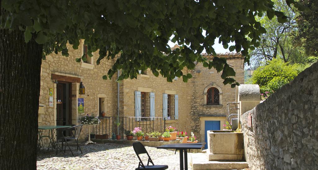 Chambres d'hôtes de l'Abbaye Montbrun-les-Bains Extérieur photo