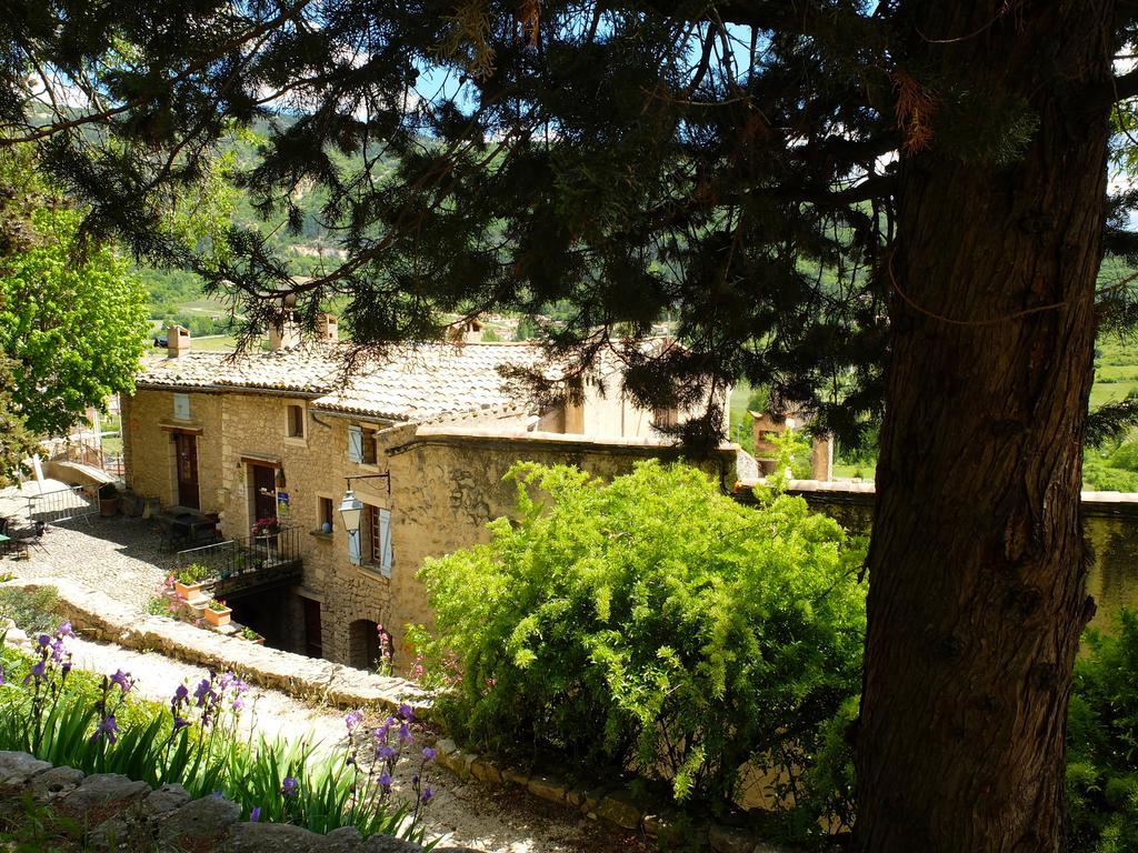 Chambres d'hôtes de l'Abbaye Montbrun-les-Bains Extérieur photo